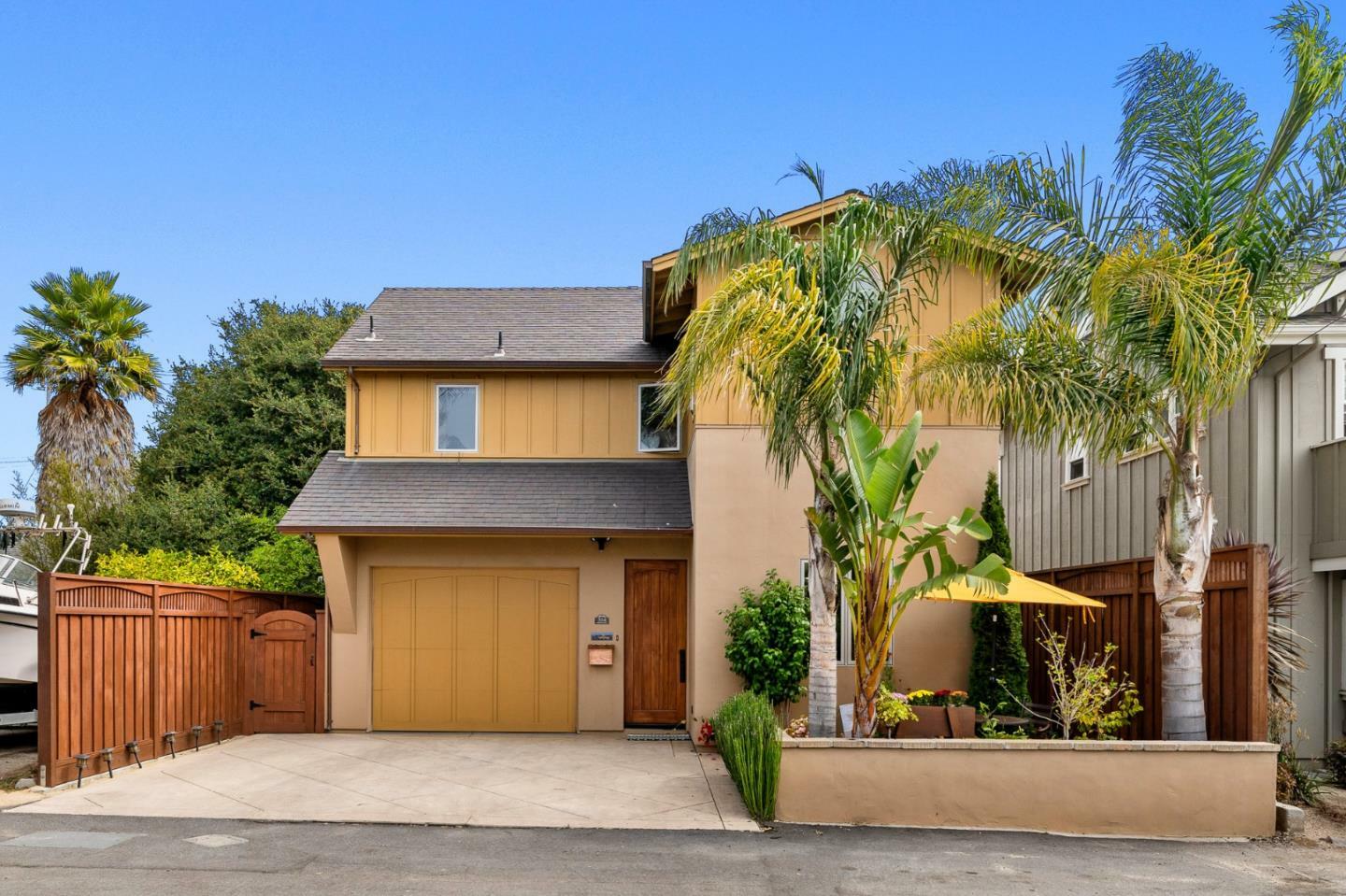 Property Photo:  514 Assembly Avenue  CA 95062 