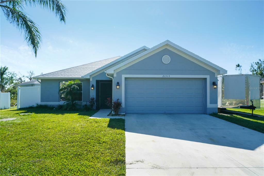 Property Photo:  21515 Voltair Avenue  FL 33954 