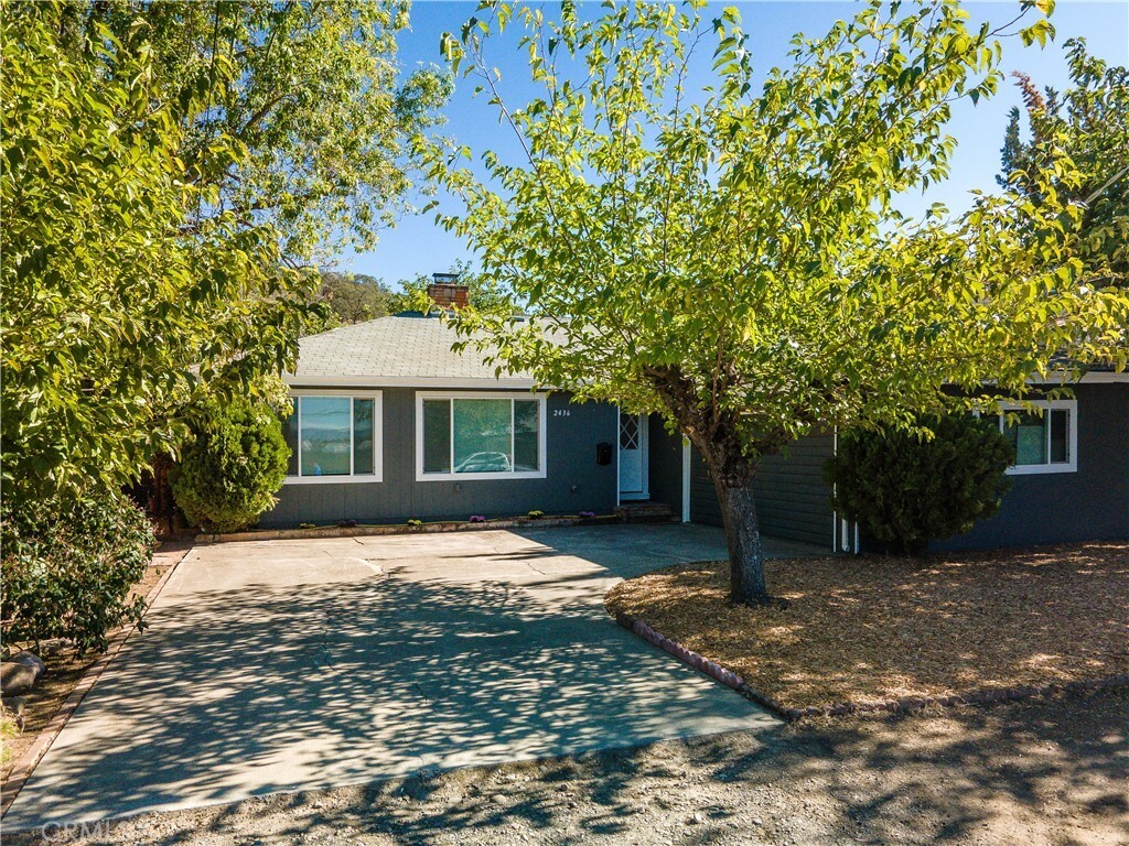 Property Photo: 2436 Hendricks Drive CA 95458