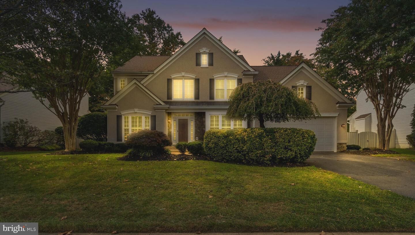 Property Photo:  10108 Tate Court  VA 22124 