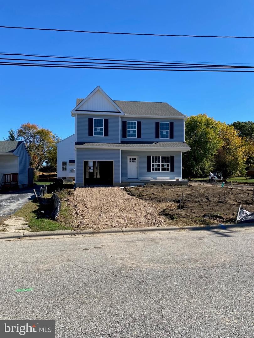 Property Photo: 16 Read Avenue DE 19804