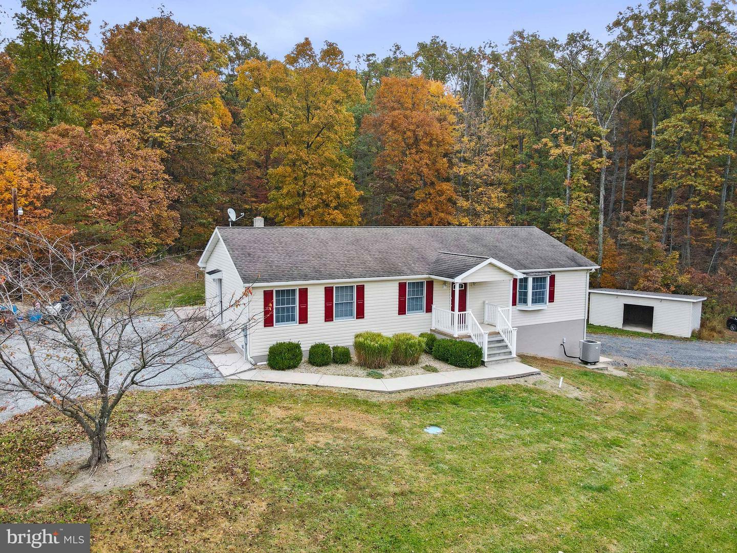 Property Photo:  476 Oak Grove School Road  WV 25427 