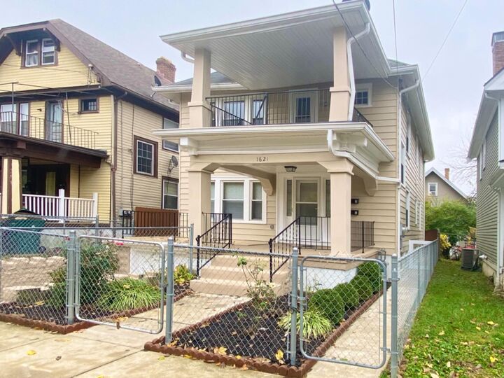 1621 Clarewood Ave  Cincinnati OH 45207 photo