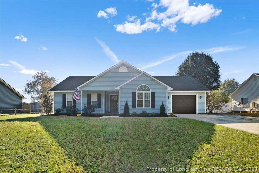 Property Photo:  421 Northwoods Drive  NC 28376 