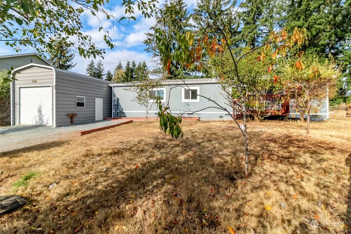 Property Photo: 21605 145th Street E WA 98391