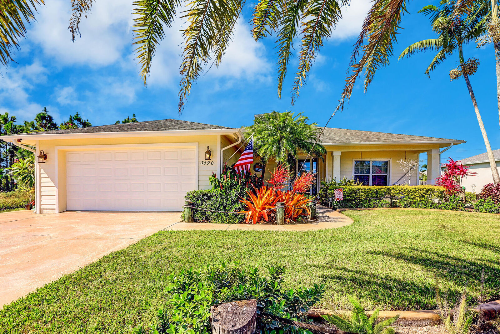 Property Photo:  3490 SW Rosser Boulevard  FL 34953 