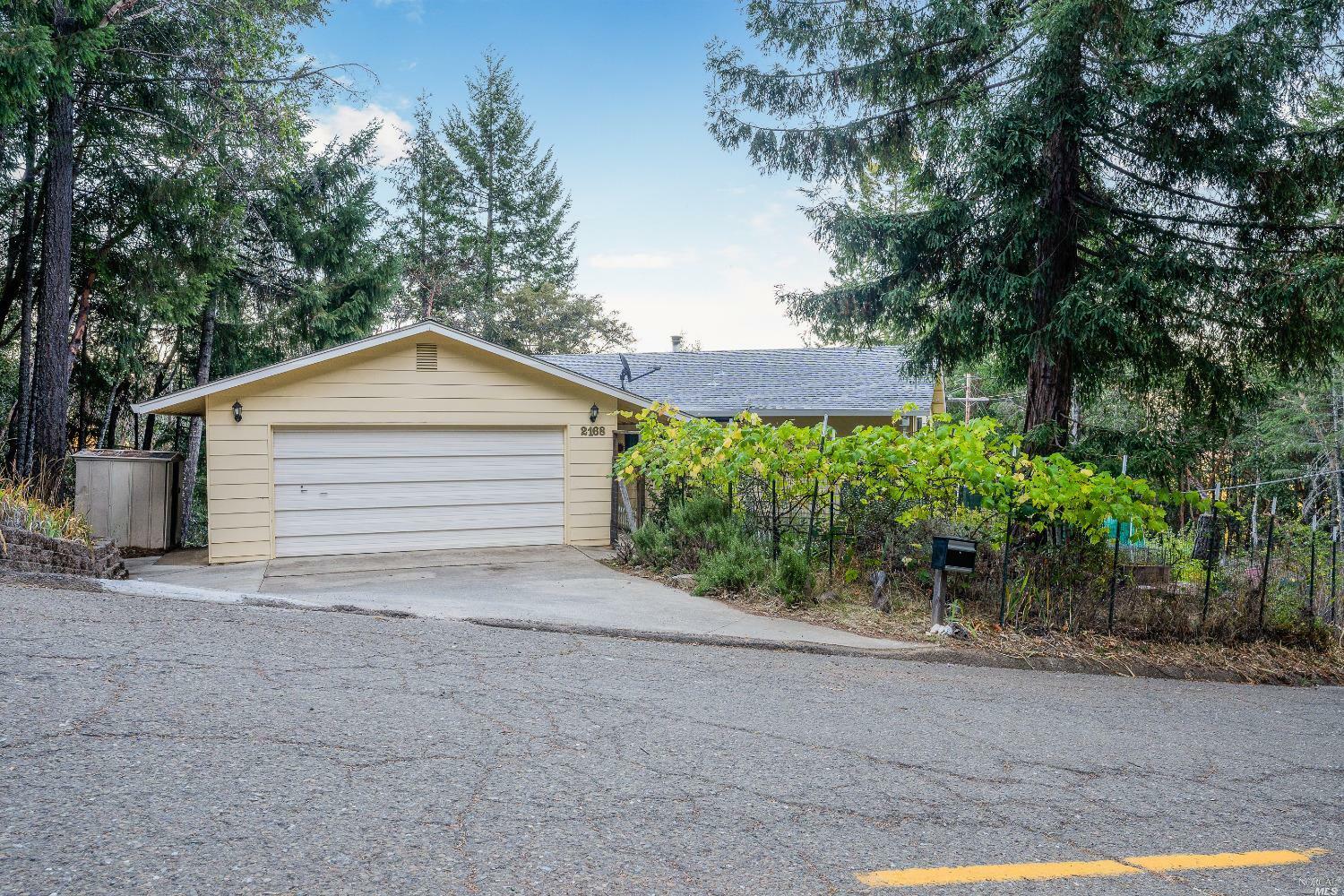 Property Photo:  2168 Buckeye Road  CA 95490 