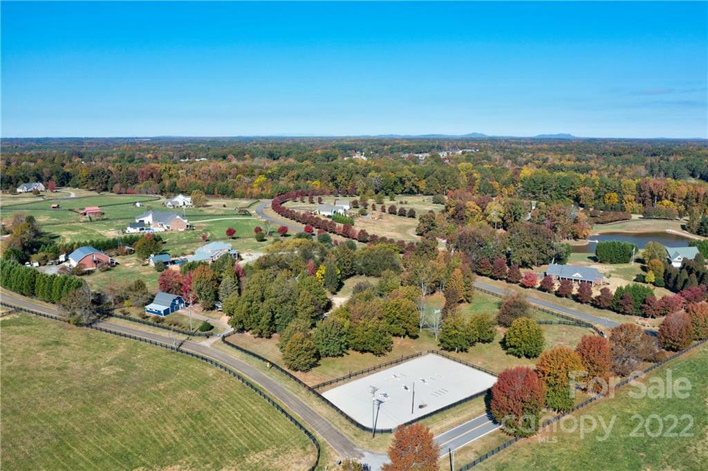 Property Photo: 6318 Nivens Road SC 29745