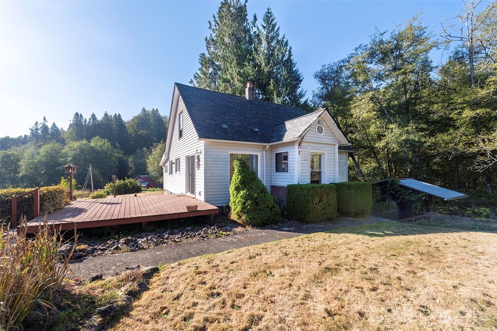 Property Photo:  625 Hazel Dell Road  WA 98611 