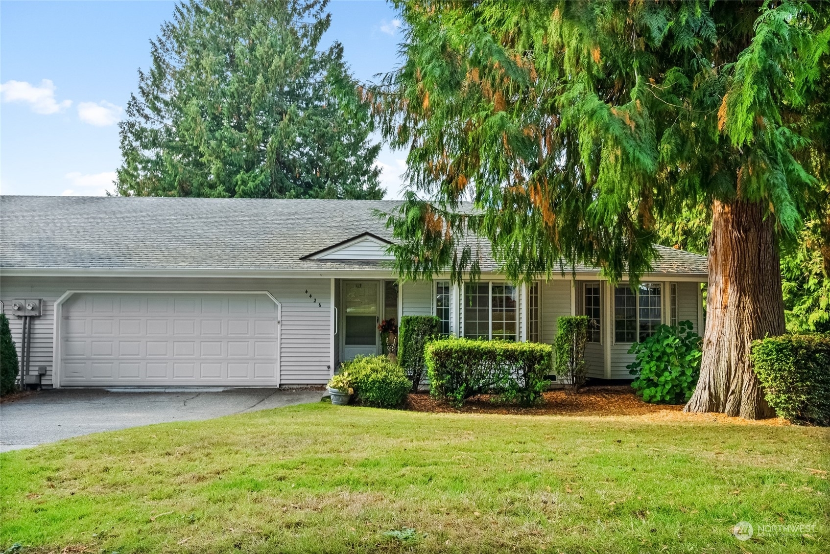 Property Photo:  4426  32nd Avenue NW 6B  WA 98335 