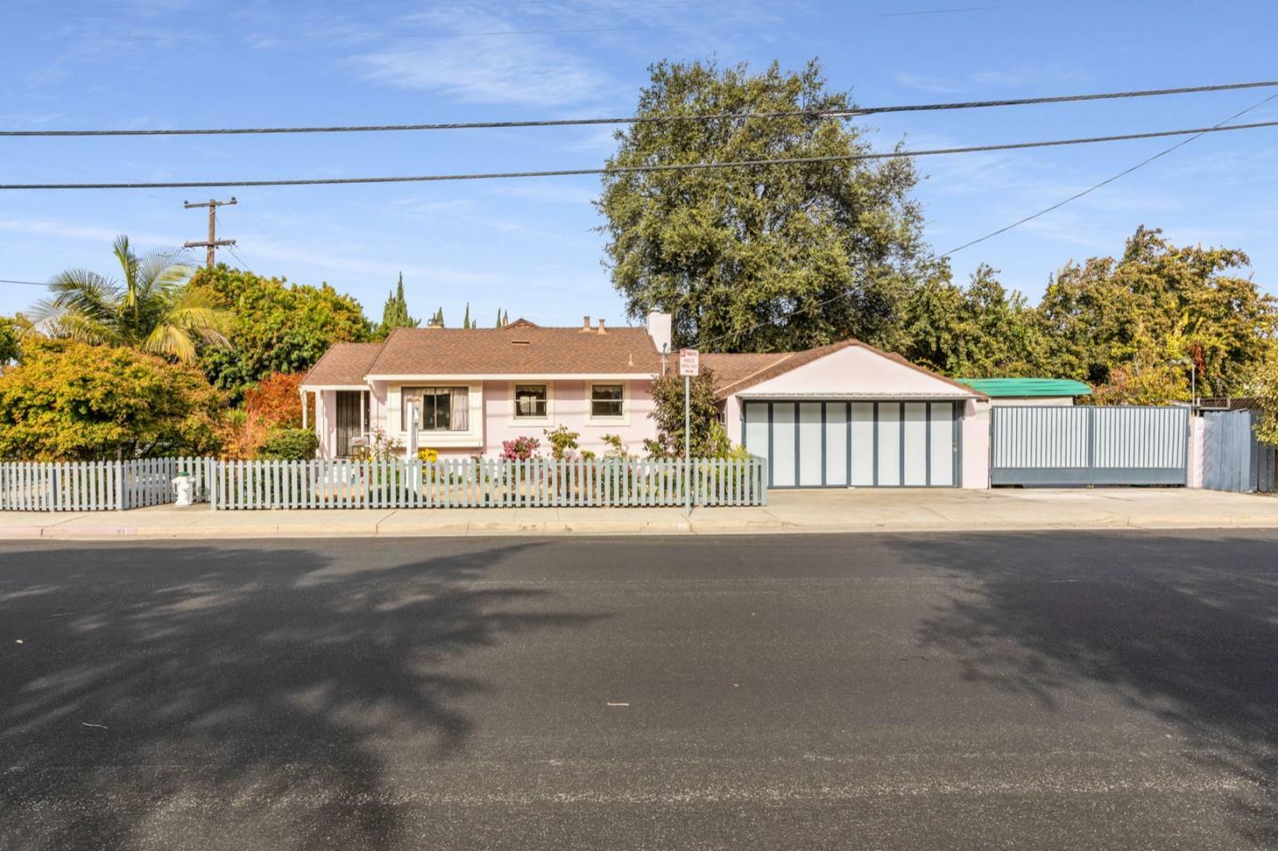 Property Photo: 302 Schroeder Street CA 94085
