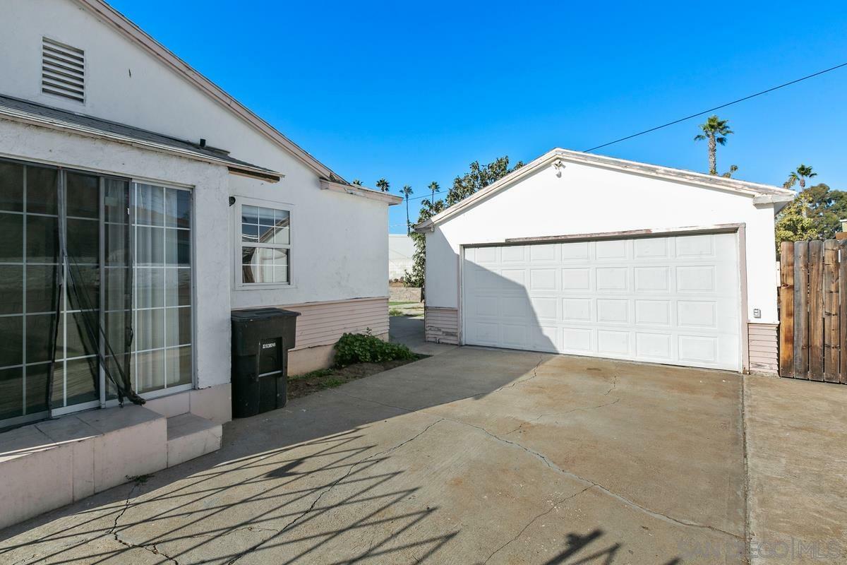 Property Photo:  619 E Manor  CA 91910 