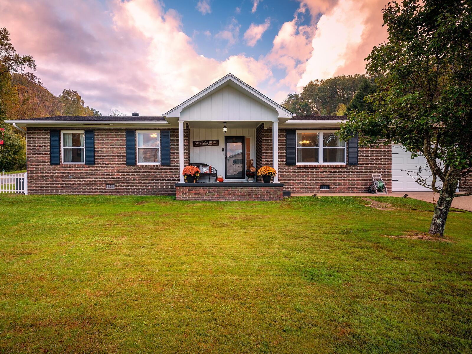 Property Photo: 1 Greenwood Way WV 25504