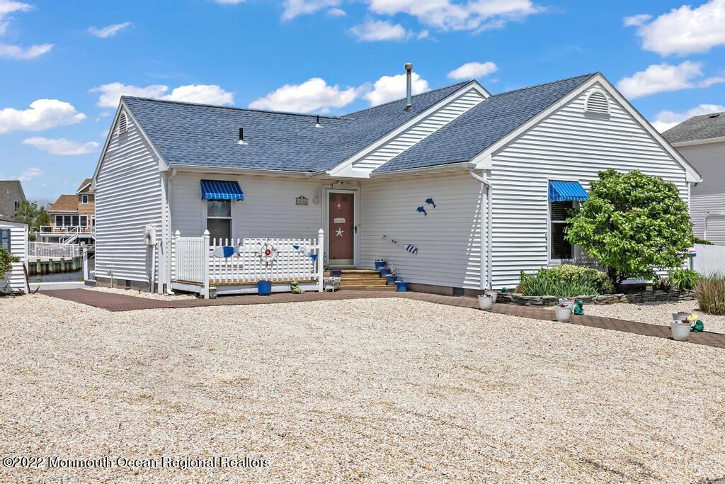 Property Photo:  120 Arthur Drive  NJ 08050 