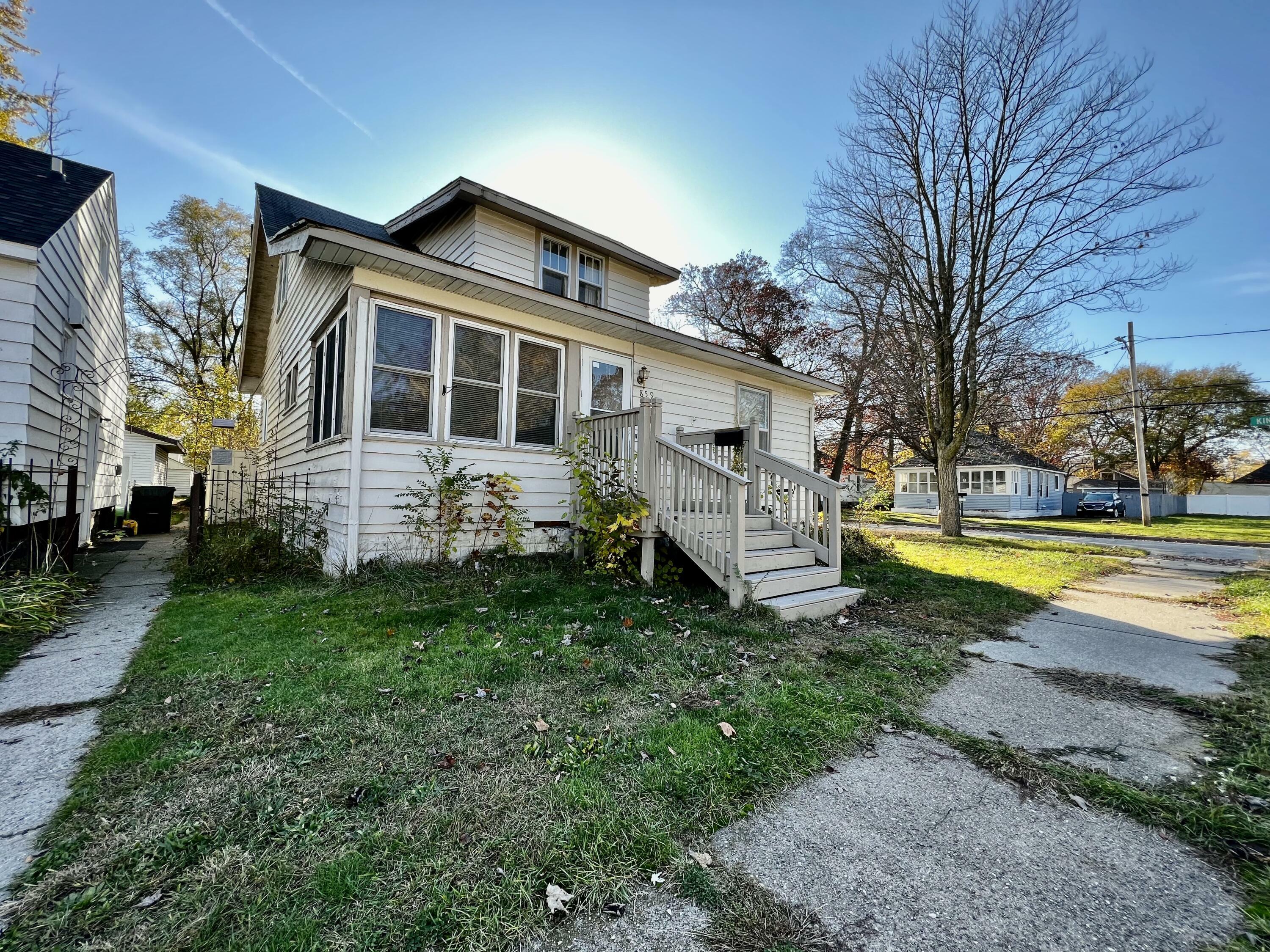 Property Photo:  859 Mangin Avenue  MI 49442 