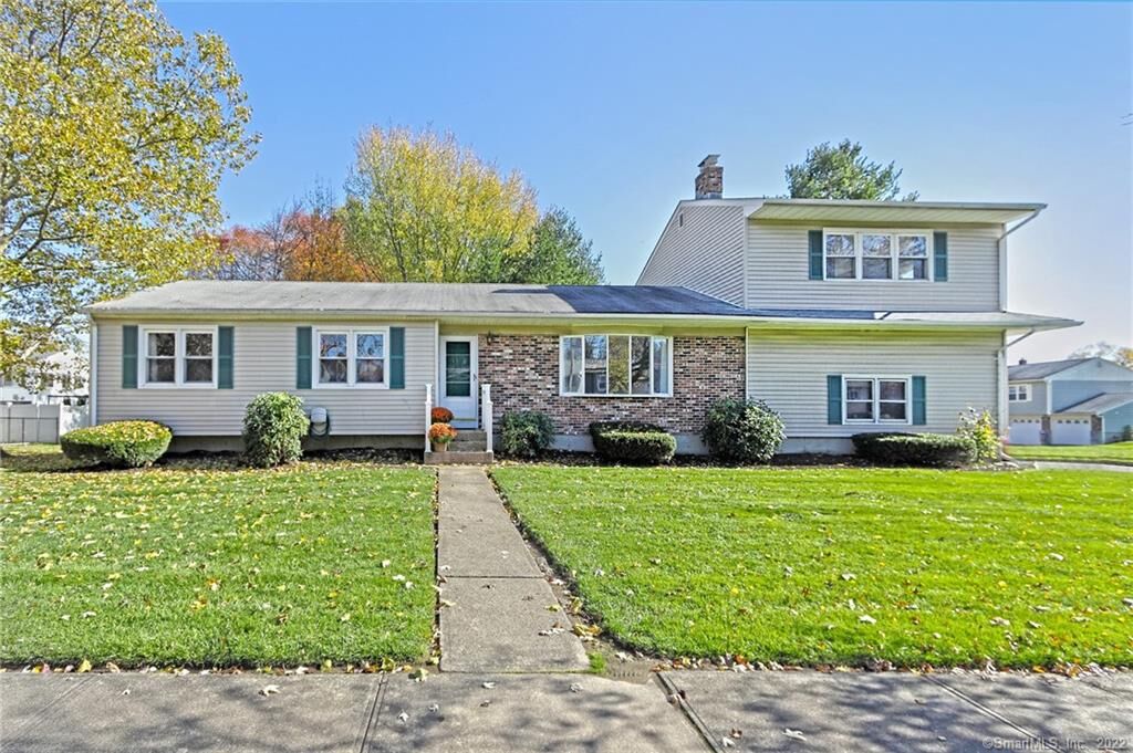 Property Photo: 99 Honey Pot Road CT 06516