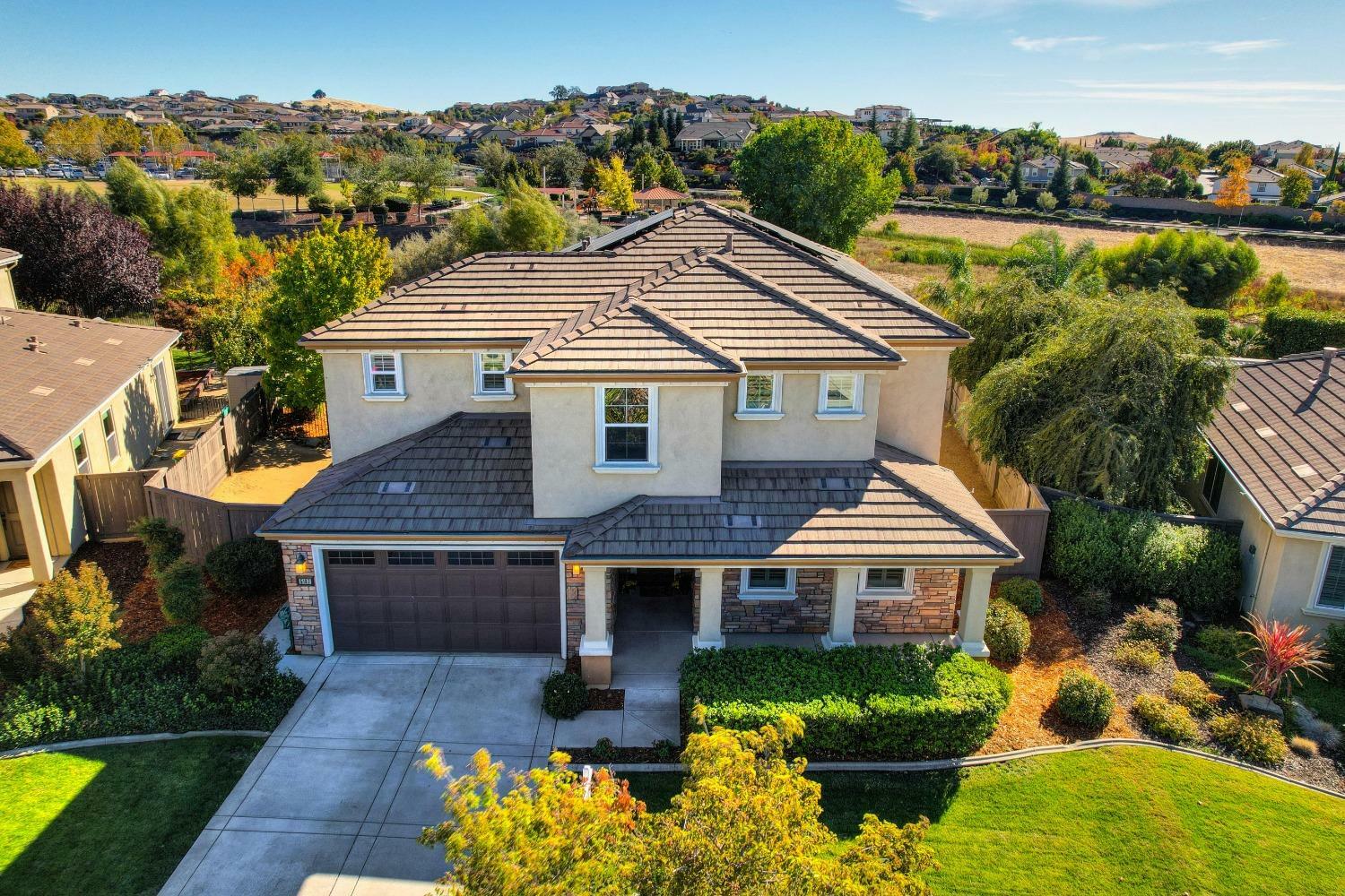 Property Photo: 5107 Arlington Way CA 95762