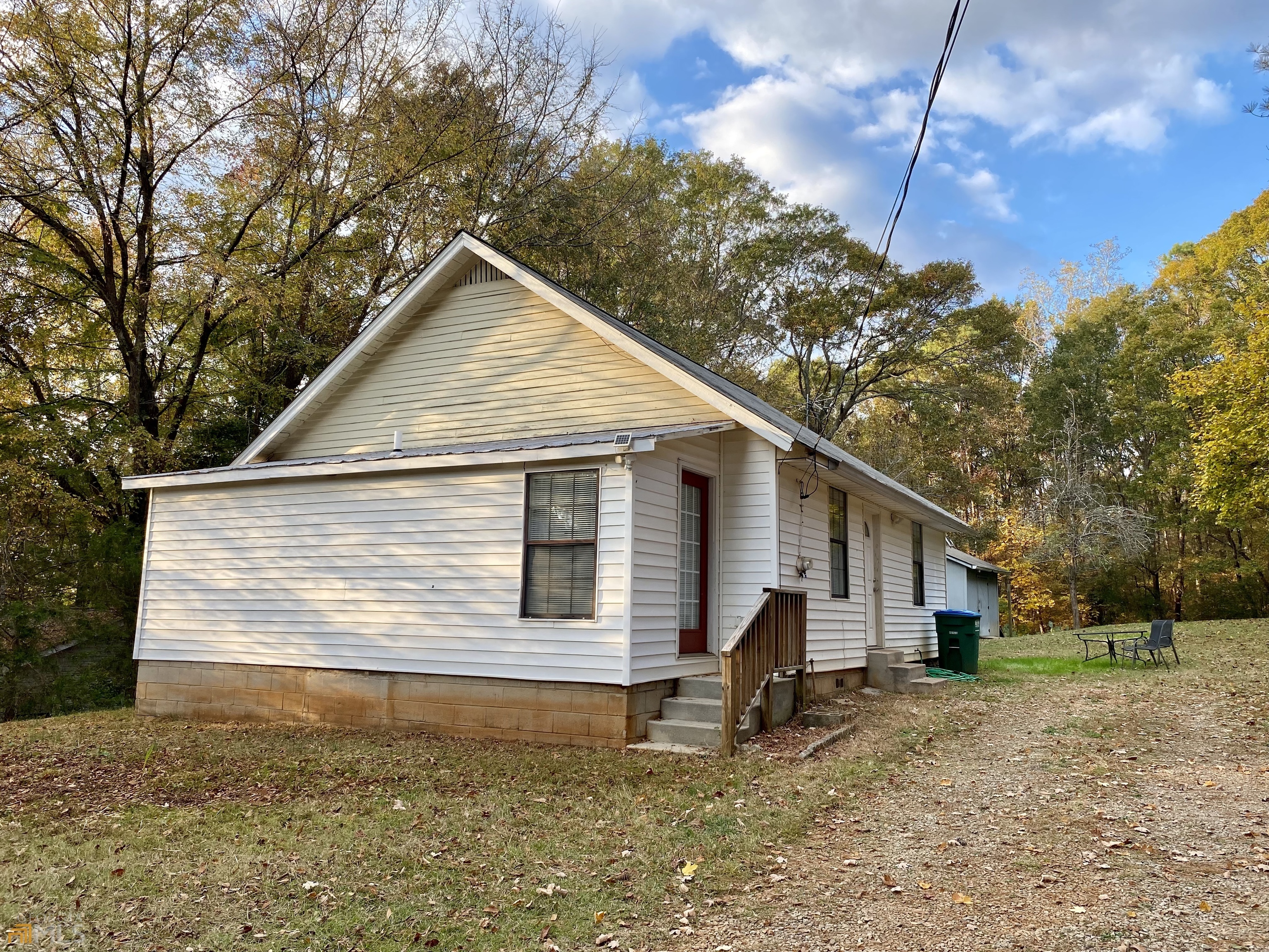 Property Photo:  2200 Sweetwater Lane  GA 30106 