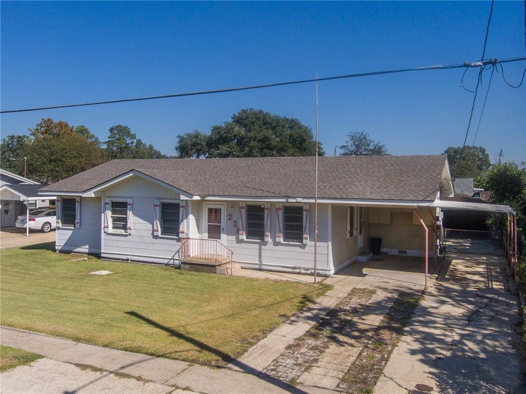 Property Photo: 228 N Montz Avenue LA 70052
