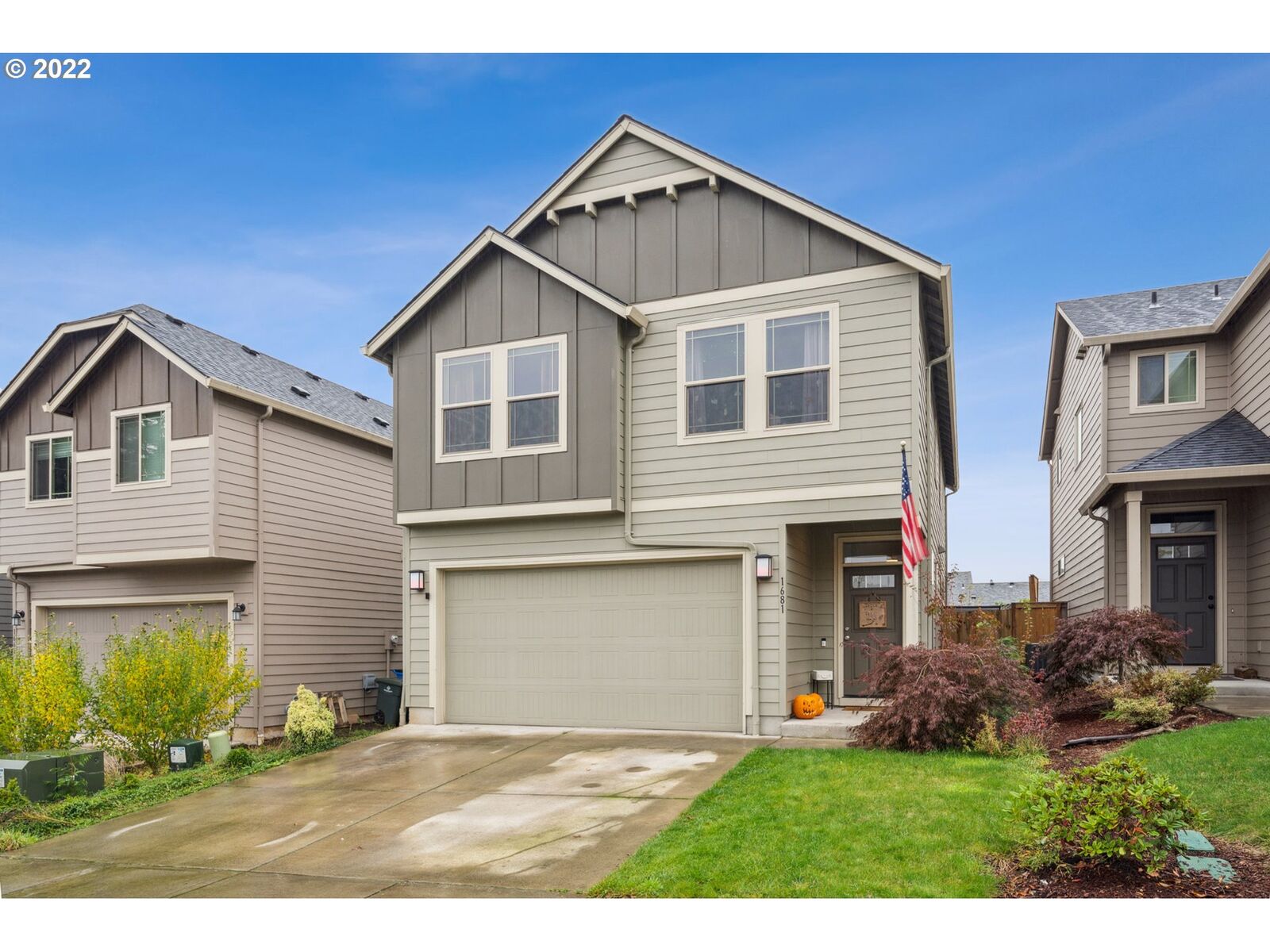 Property Photo: 1681 N 20th St WA 98671