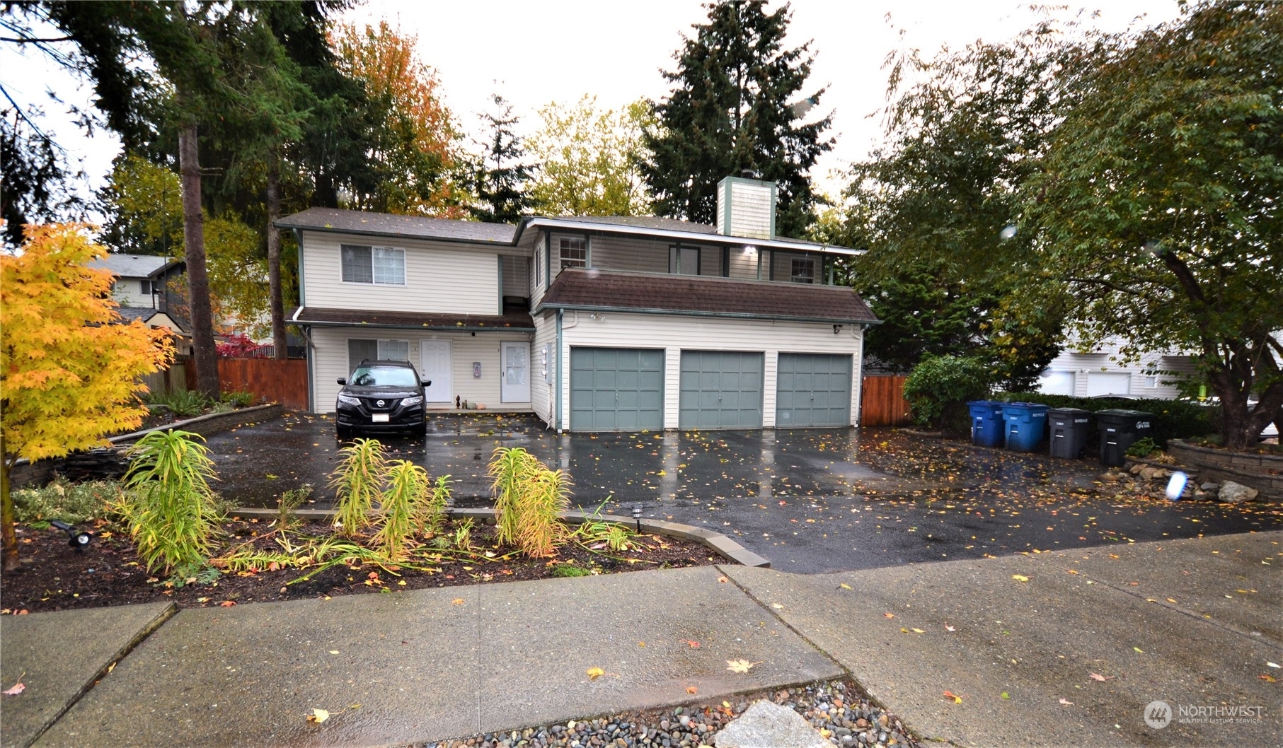 Property Photo:  3017 S 224th Street  WA 98198 