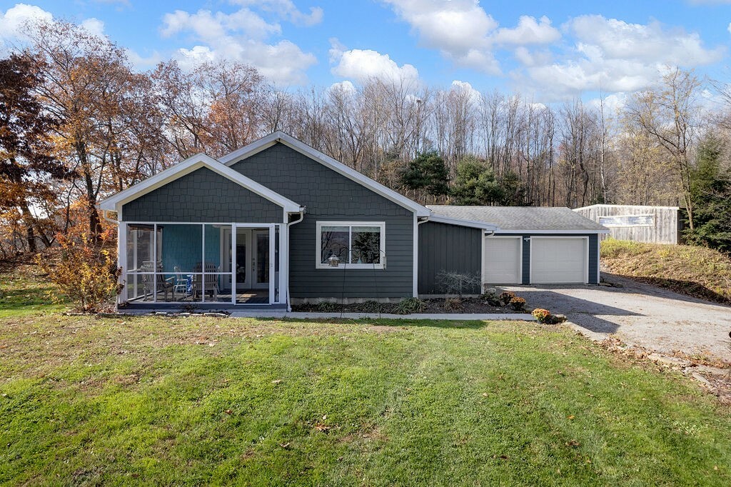 Property Photo:  127 Hollow Rd  PA 16115 