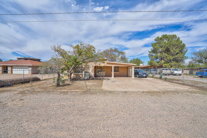 407 F E Jackson Road  Socorro TX 79927 photo