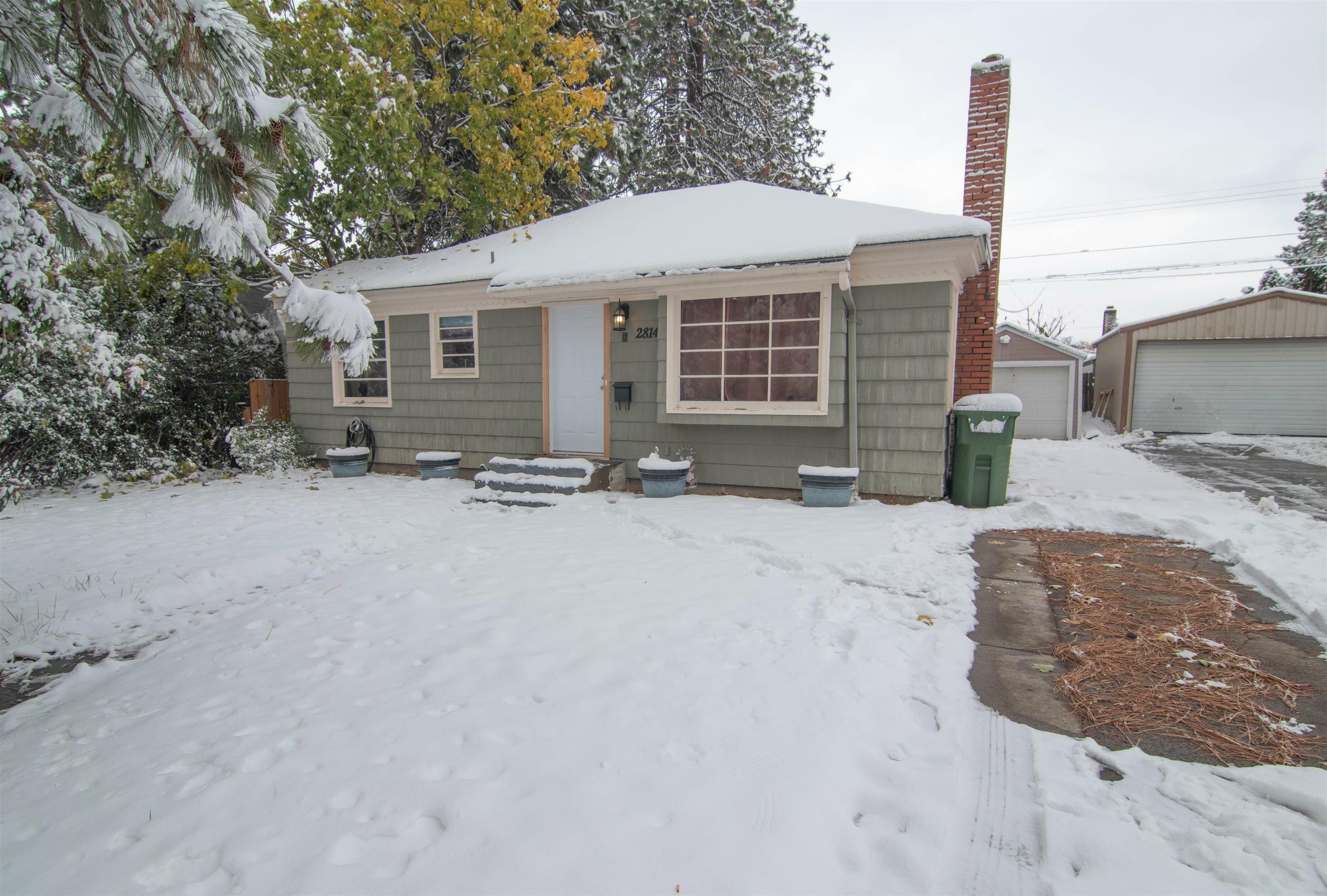 Property Photo:  2814 W Upton Ave  WA 99205 