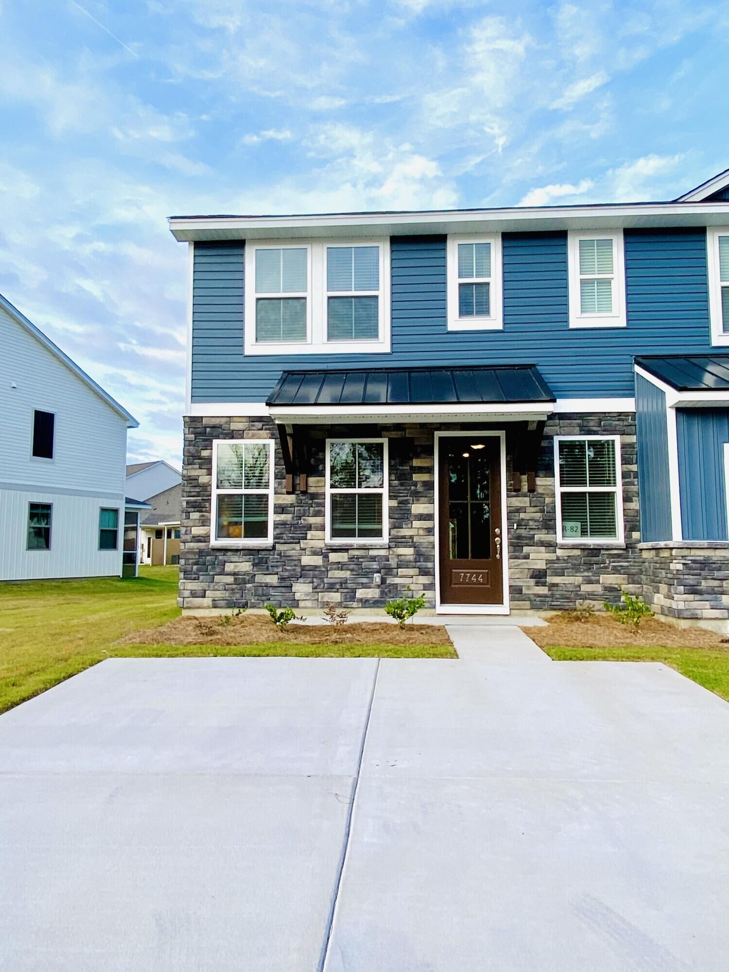 Property Photo: 7744 Park Gate Drive SC 29418