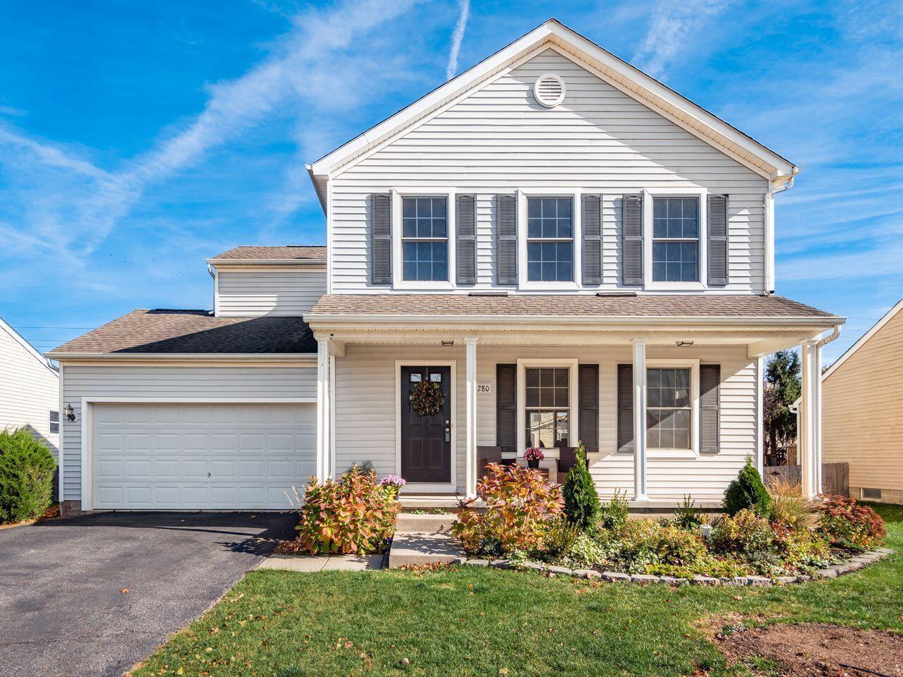 Property Photo: 280 Hayfield Drive OH 43015