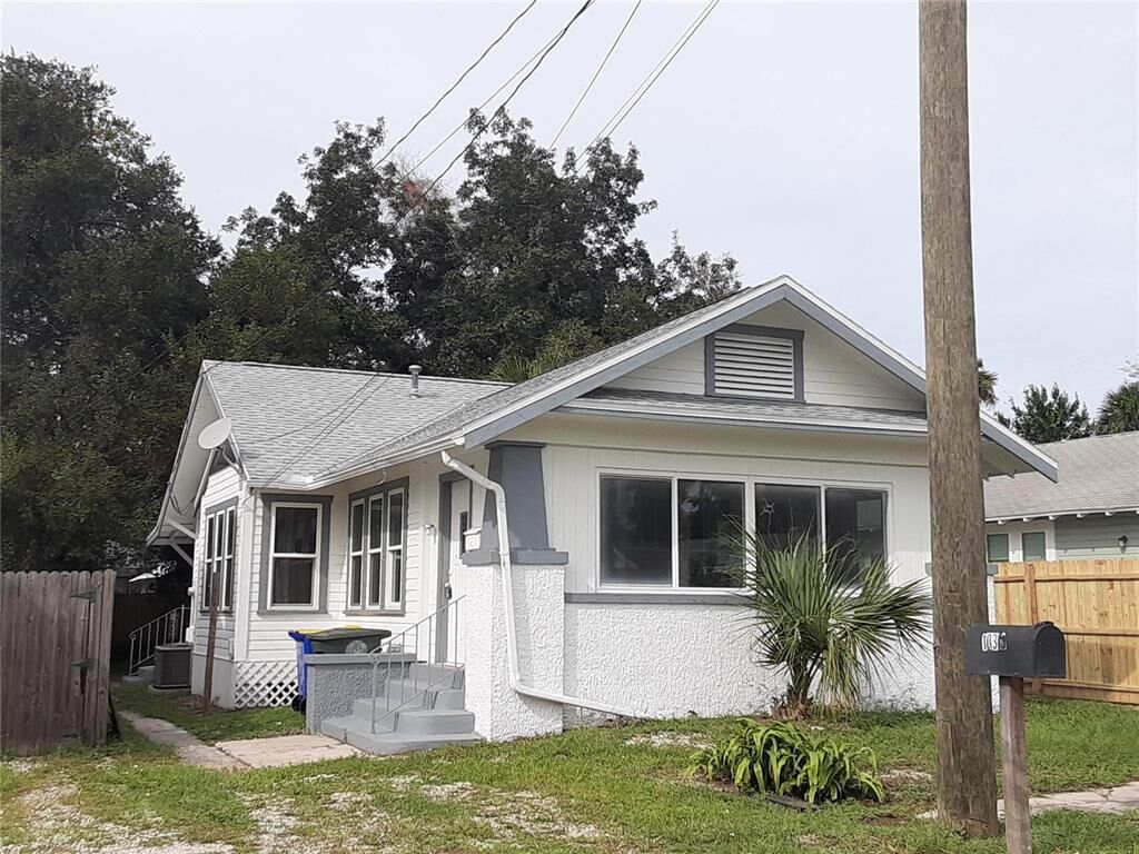 Property Photo:  103 Sanchez Avenue  FL 32132 