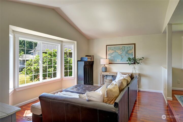 Property Photo:  13735 SE 199th Place  WA 98058 