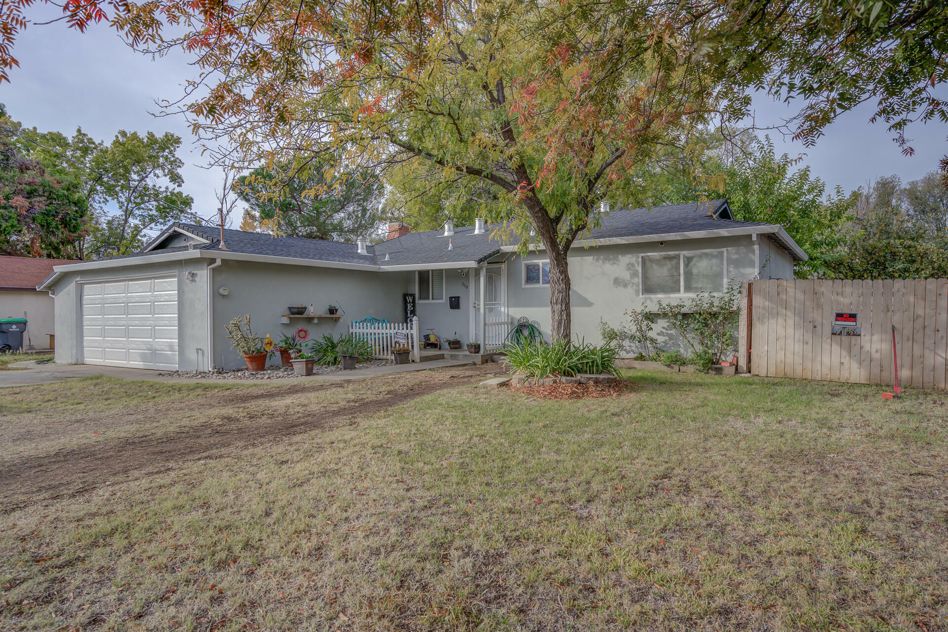 Property Photo:  910 Poplar Drive  CA 96080 