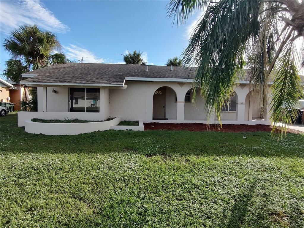 Property Photo:  8103 Trionfo Avenue  FL 34287 