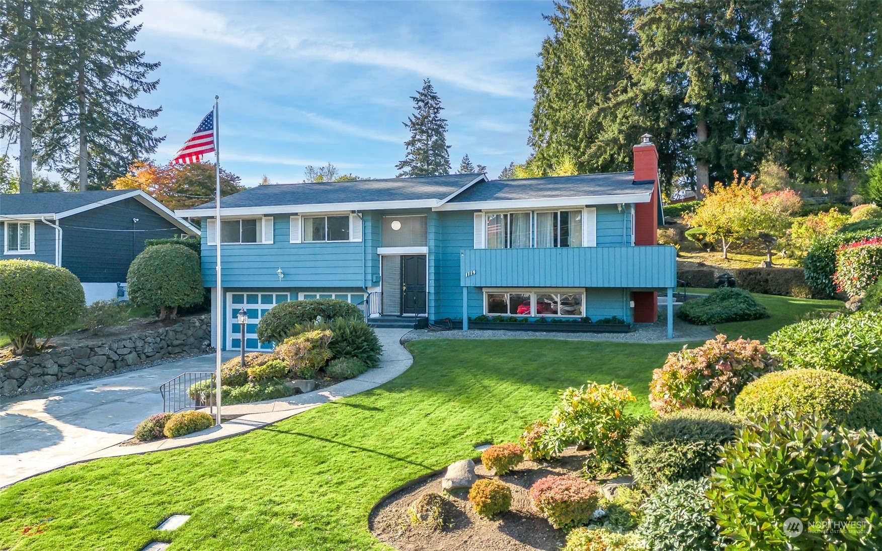 Property Photo:  1114 Magnolia Drive  WA 98466 