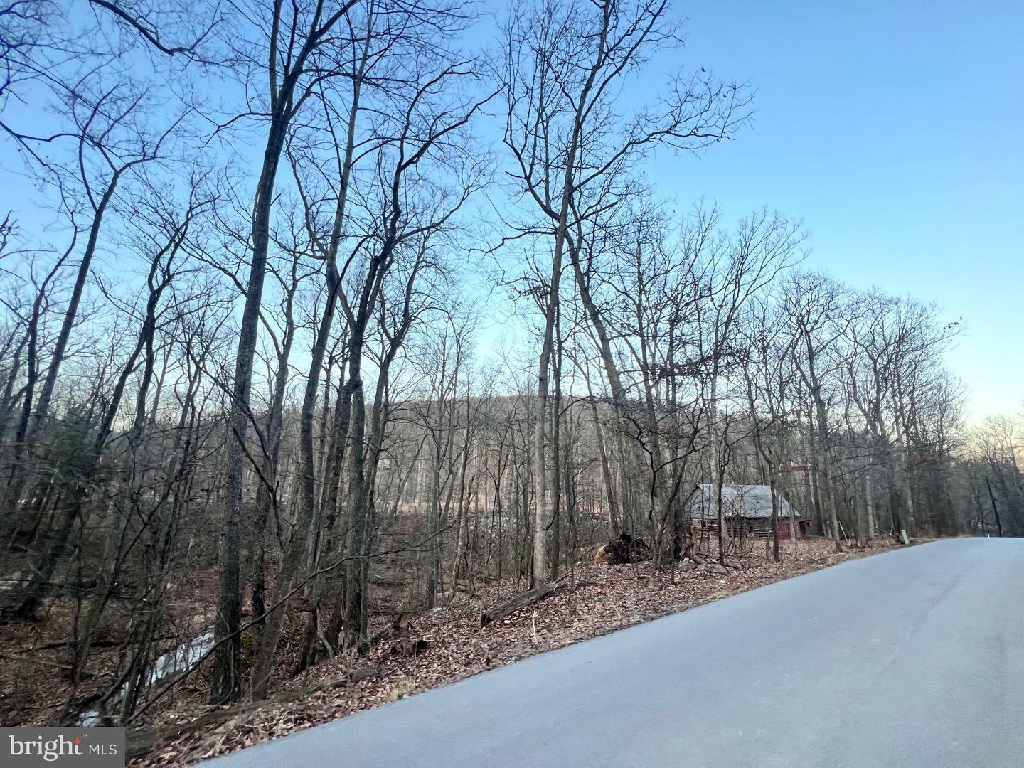 Maverick Trl  Hedgesville WV 25427 photo