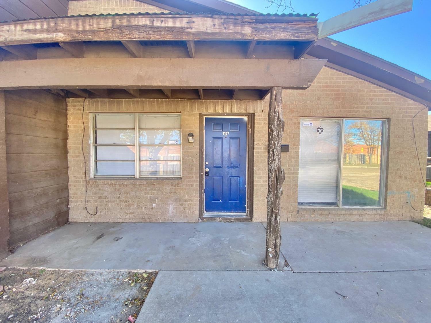 Property Photo:  2107 51st Street  TX 79412 