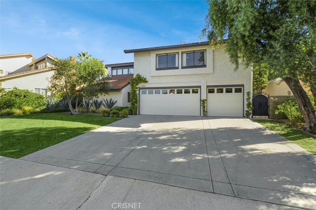 Property Photo:  3251 Blue Ridge Court  CA 91362 