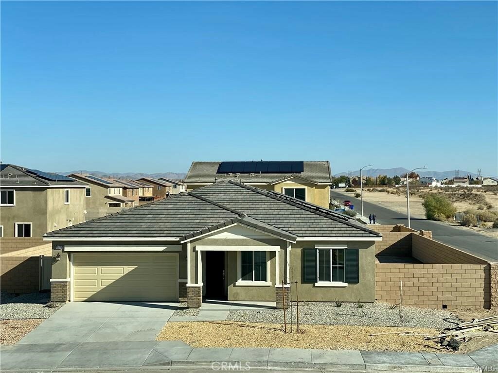 15705 Lorretta Street  Victorville CA 92394 photo