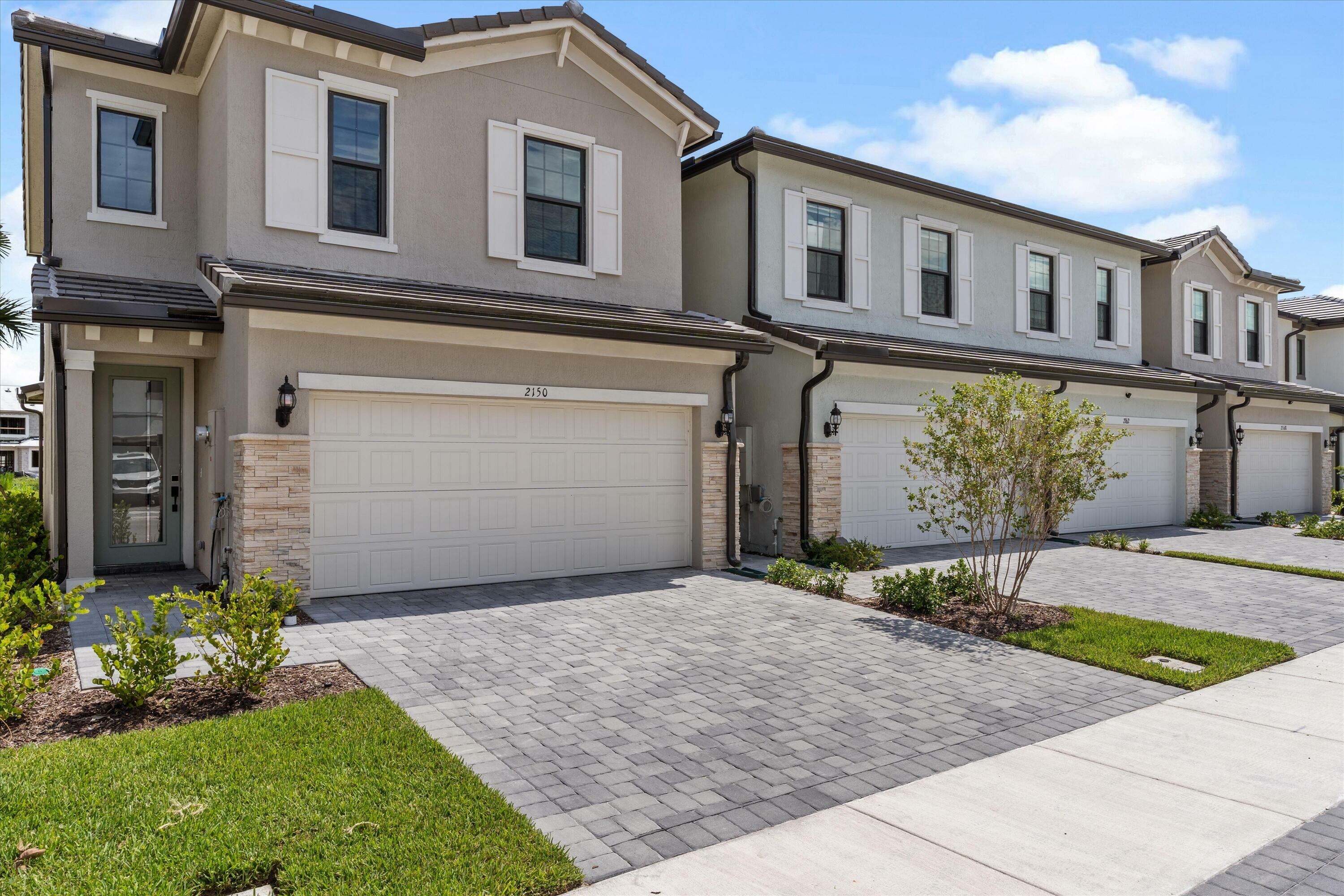 Property Photo:  2150 Appleton Circle N  FL 33309 