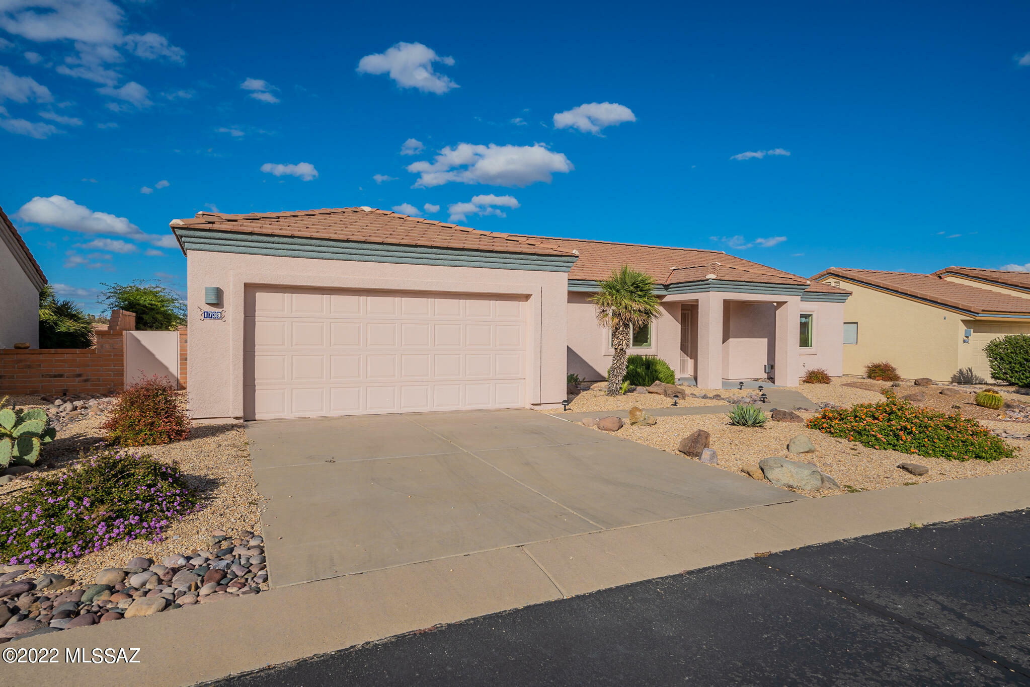 Property Photo: 1739 W Crculo De La Pinata AZ 85622