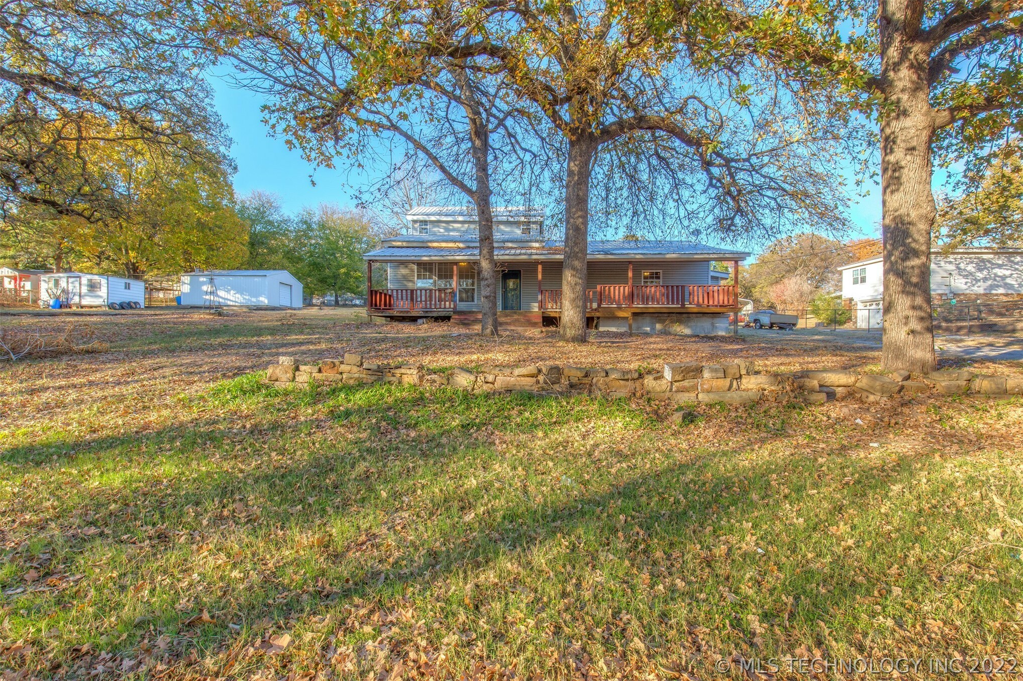 Property Photo:  1017 W 6th Street  OK 74063 