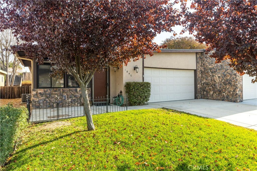 Property Photo:  1840 Kimberly Drive  CA 93446 