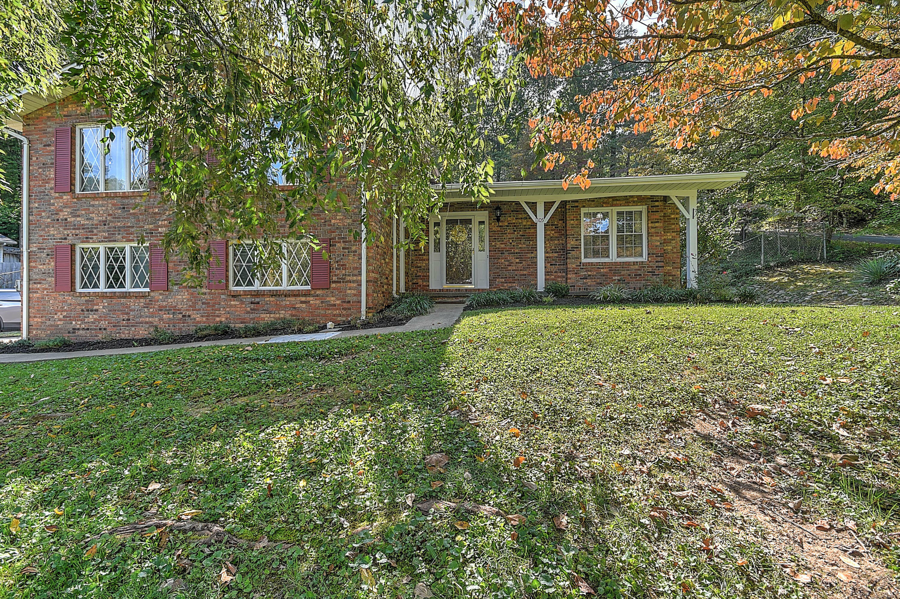 Property Photo:  1105 Cherokee Road  TN 37604 