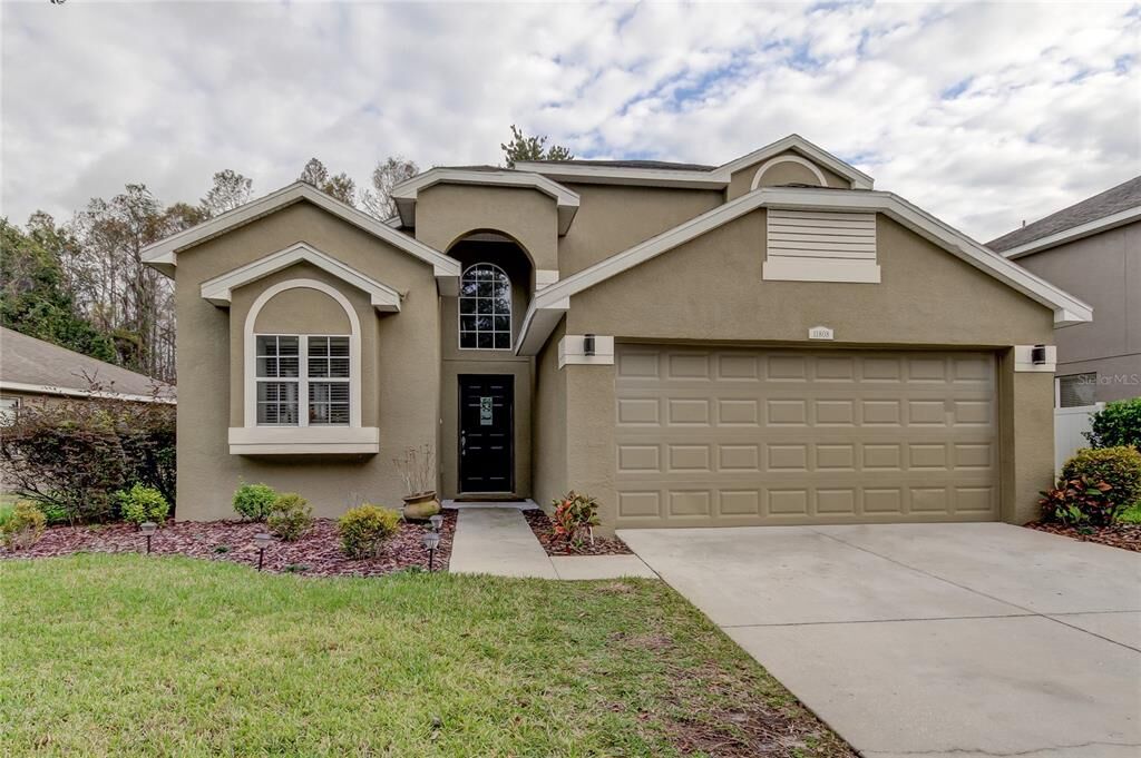 Property Photo:  11808 Colony Lakes Boulevard  FL 34654 