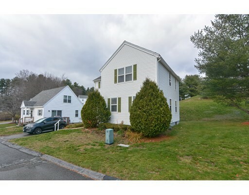 Property Photo: 4 Warner Ln 4 MA 01473