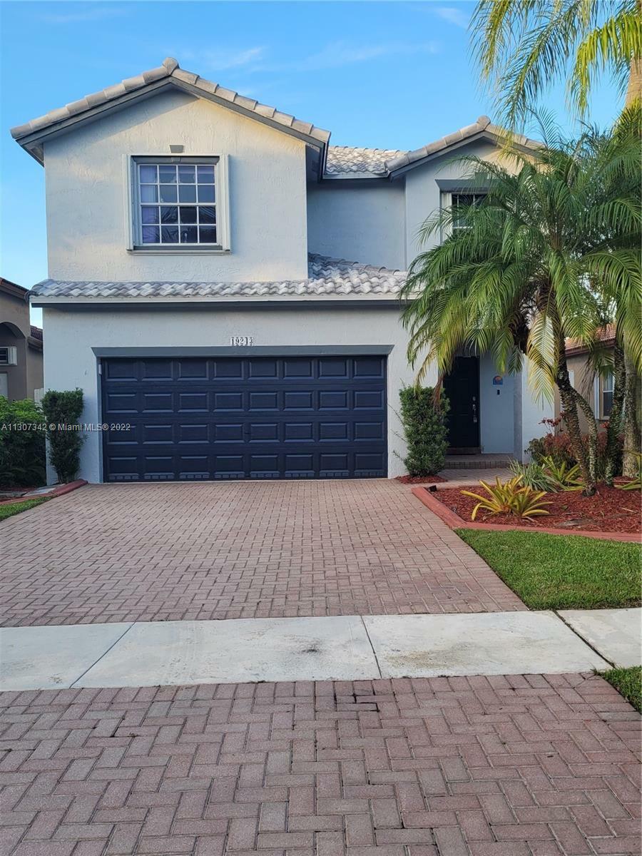 19243 NW 12th Mnr 19243  Pembroke Pines FL 33029 photo