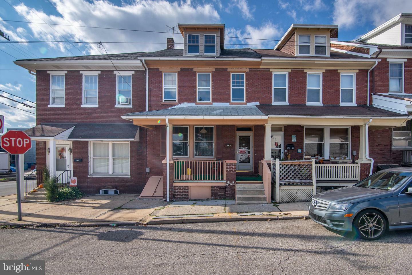 Property Photo:  72 S Albemarle Street  PA 17403 