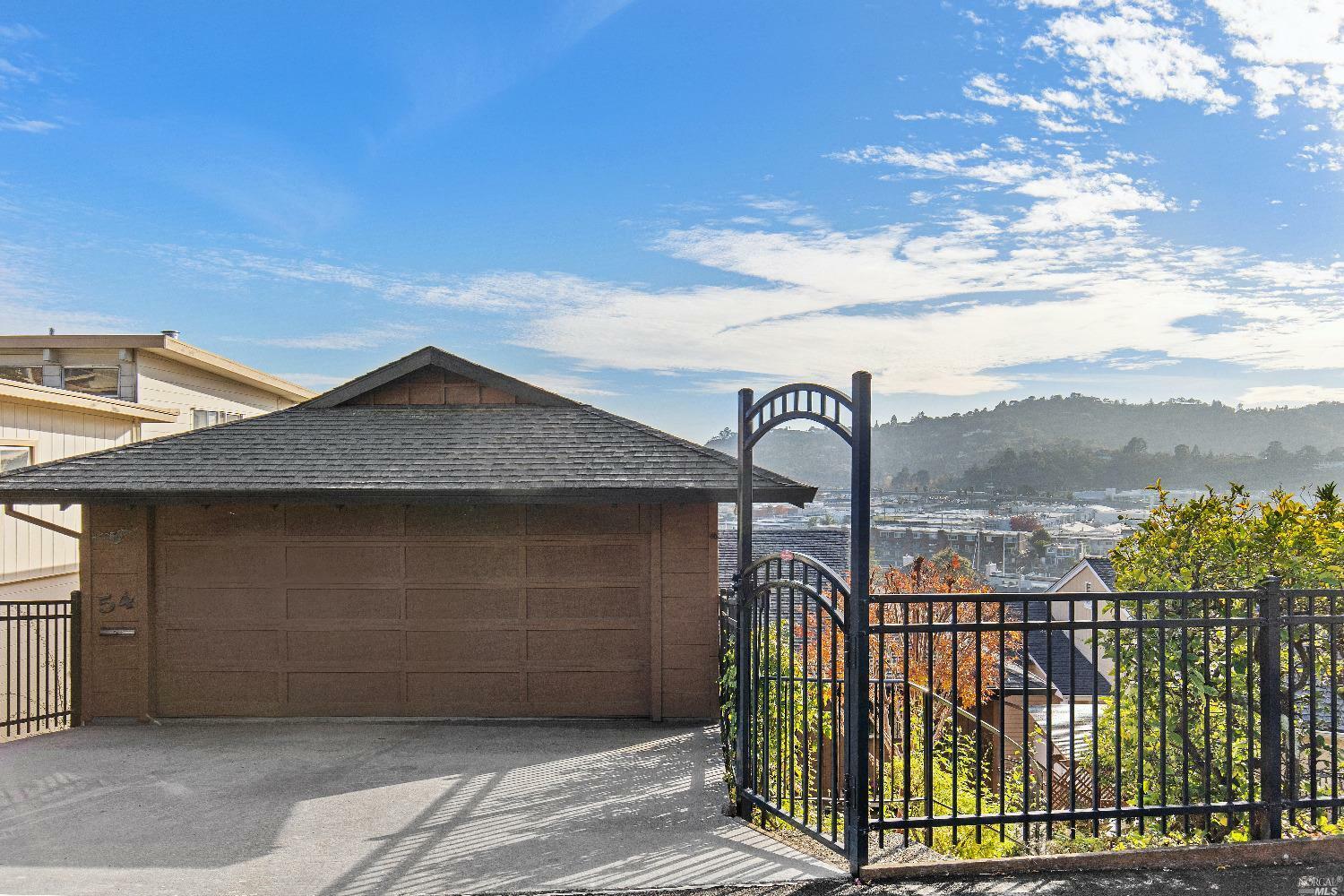 Property Photo:  54 Marina Court Drive  CA 94901 