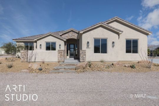 Property Photo:  3103 E Spanish Trail  AZ 84632 